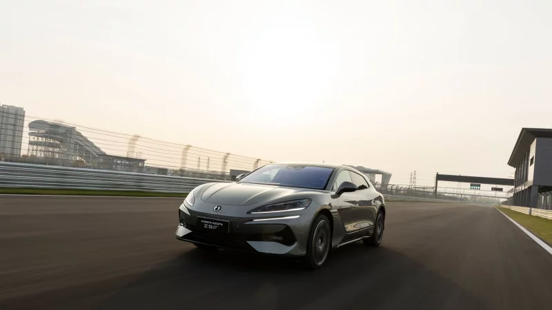 Neuer Hecht im Luxusteich? Das wird man sehen, doch zielt Denza mit dem Z9 GT auf die automobile Oberklasse. - &copy; BYD/dpa-tmn