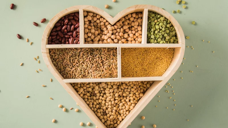 H&uuml;lsenfr&uuml;chte wie Linsen und Bohnen sind reich an Proteinen und Mineralstoffen: Richtig zubereitet, sind sie leicht verdaulich. - &copy; Christin Klose/dpa-tmn