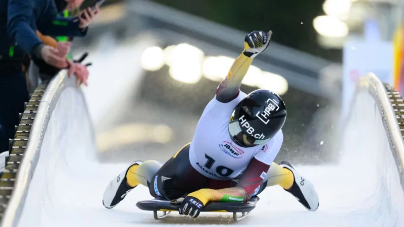 Jacqueline Pfeifer (Deutschland) jubelt nach dem Sieg beim Weltcup-Finale. - &copy; Robert Michael/dpa