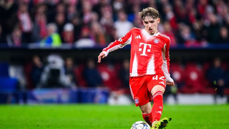 Tr&auml;gt auch gern das Bayern-Trikot: Lennart Karl. (Archivbild) - &copy; Tom Weller/dpa