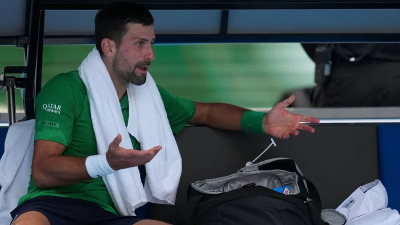 Novak Djokovic stand in Melbourne kurz vor dem Aus. - &copy; Asanka Brendon Ratnayake/AP/dpa