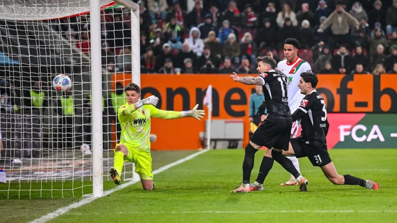 Igor Matanovi? steht f&uuml;r die Freiburger goldrichtig. - &copy; Harry Langer/dpa