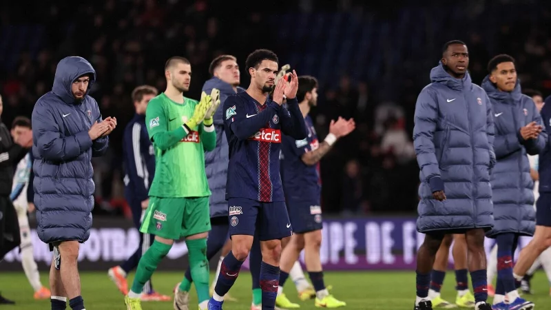 Diese Niederlage kommt &uuml;berraschend: PSG ist im Pokal raus. - &copy; Anne-Christine Poujoulat/AFP/dpa