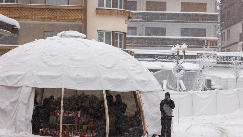 Die Schweiz trauert um die Opfer von Crans-Montana. - &copy; Philipp von Ditfurth/dpa