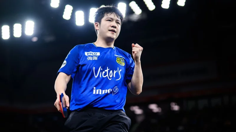 Tischtennis-Olympiasieger Fan Zhendong vom 1. FC Saarbr&uuml;cken beim deutschen Pokalfinale. - &copy; Tom Weller/dpa