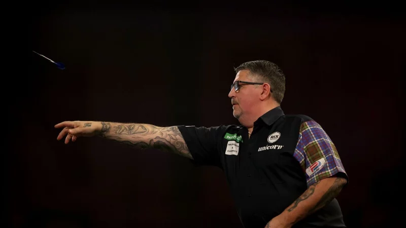 Gary Anderson tr&auml;umt vom dritten WM-Titel - &copy; Steven Paston/PA Wire/dpa