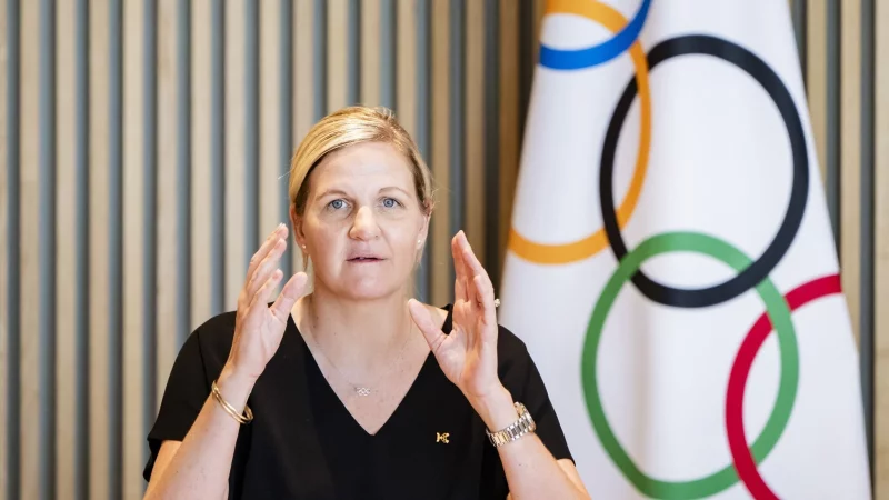 Ringt um eine Haltung zu US-Pr&auml;sident Trump: IOC-Chefin Kirsty Coventry. (Archivbild) - &copy; Jean-Christophe Bott/KEYSTONE/dpa