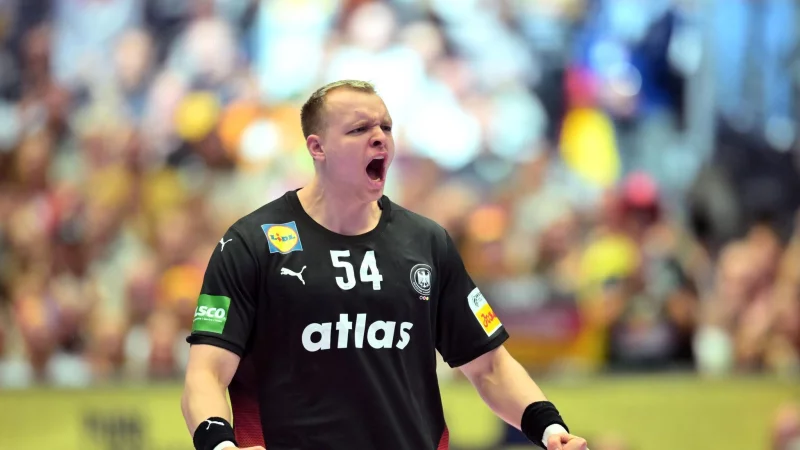 Justus Fischer zeigte gegen Spanien eine herausragende Leistung. - &copy; Sina Schuldt/dpa