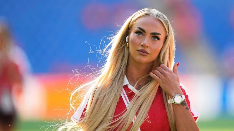 Alisha Lehmann hat einen neuen Freund. (Archivbild) - &copy; Martin Meissner/AP/dpa