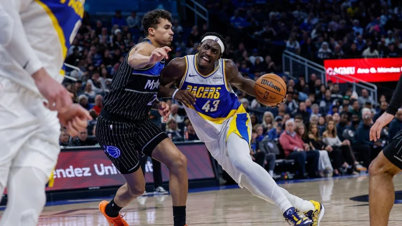 Nationalspieler Tristan da Silva (l) kam beim Sieg der Orlando Magic gegen Indiana auf zehn Punkte. - &copy; Kevin Kolczynski/AP/dpa