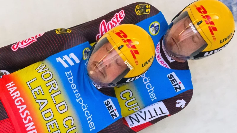 Tobias Wendl und Tobias Arlt (Deutschland) fuhren beim Rodel-Weltcup in Oberhof ihren insgesamt 60. Weltcup-Sieg ein. - &copy; Robert Michael/dpa