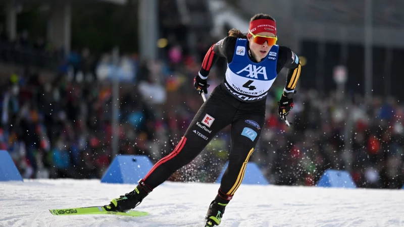 Coletta Rydzek durfte sich &uuml;ber den zweiten Podestplatz der Saison freuen. - &copy; Hendrik Schmidt/dpa