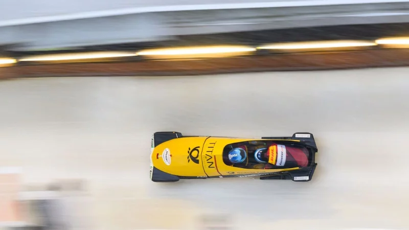 Johannes Lochner und Anschieber Georg Fleischhauer siegten im f&uuml;nften Rennen zum vierten Mal. - &copy; Robert Michael/dpa