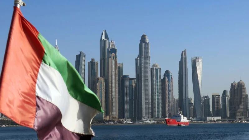 Gestrichene Fl&uuml;ge und lange Wartezeiten belasten Dubai-R&uuml;ckreisende: Urlauber mussten teils selbst Ersatzfl&uuml;ge buchen oder stundenlang am Flughafen ausharren. - &copy; Andrea Warnecke/dpa-tmn