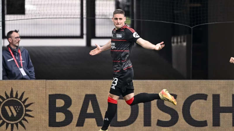 Bleibt ein Eiserner: Andrej Ilic. - © Harry Langer/dpa