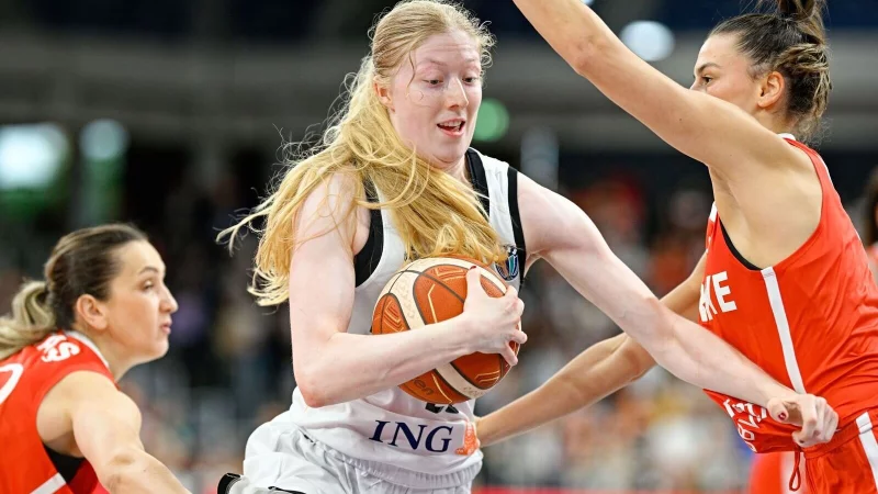 Frieda B&uuml;hner war bei der klaren Niederlage in Belgien beste deutsche Werferin. - &copy; Uwe Anspach/dpa