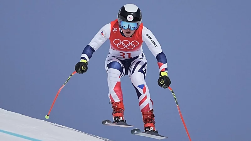 Die tschechische Skirennfahrerin Tereza Nova stürzte vor einem halben Jahr in Garmisch schwer. - © Michael Kappeler/dpa