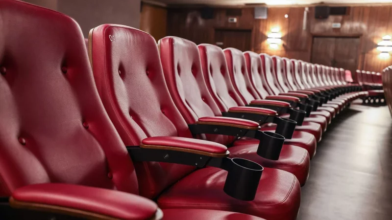 Viele Kinos bieten am Wochenende verg&uuml;nstigte Filmvorstellungen an. (Symbolbild) - &copy; Oliver Berg/dpa