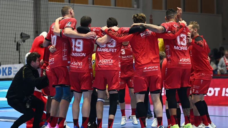 Die MT Melsungen hat das Topspiel in der Handball-Bundesliga bei der TSV Hannover-Burgdorf gewonnen. - © Swen Pförtner/dpa
