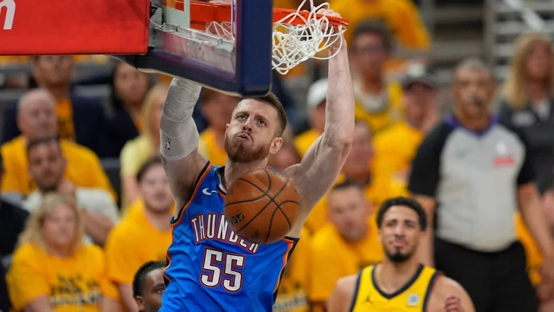 Hartenstein sagt, er war in seinen ersten Trainingslagern nerv&ouml;ser, als vor dem entscheidenden Spiel in den NBA-Finals. - &copy; Abbie Parr/AP/dpa