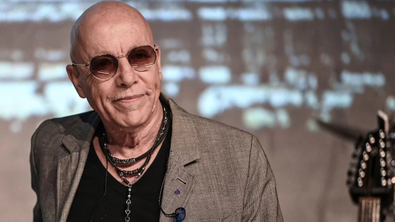 Knapp drei Jahre nach dem Ende von City beginnt eine neue &Auml;ra f&uuml;r S&auml;nger Toni Krahl. - &copy; Jens Kalaene/dpa