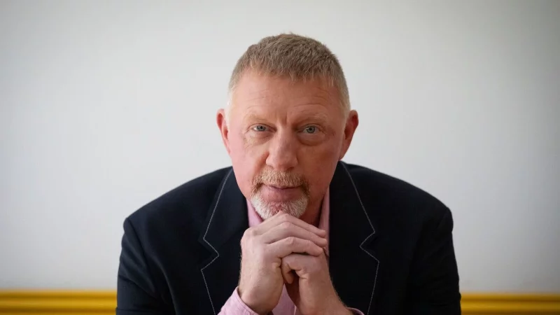 Boris Becker fordert von den Konkurrenten von Carlos Alcaraz und Jannik Sinner eine Steigerung. - &copy; Soeren Stache/dpa