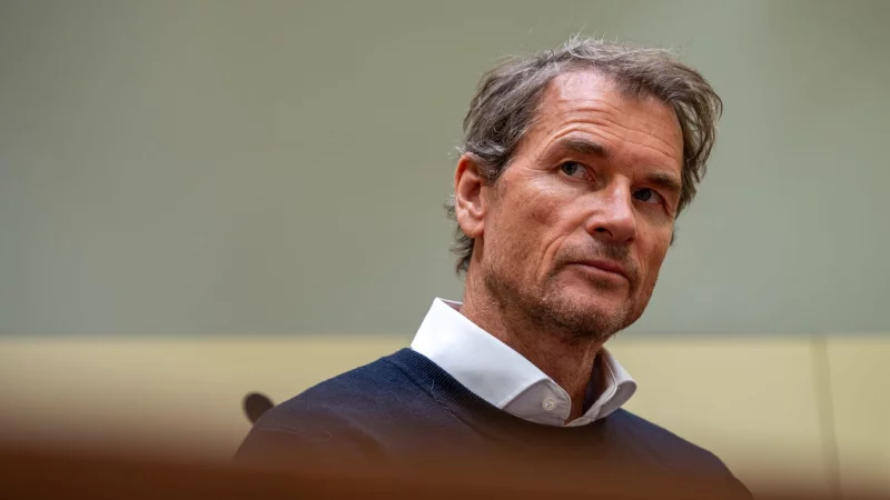 Jens Lehmann nimmt Antonio Rüdiger in Schutz. - © Leonie Asendorpf/dpa