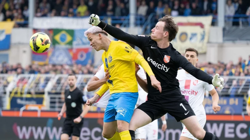 Lok Leipzig im Hinspiel der Drittliga-Relegation gegen Havelse. - &copy; Sebastian Kahnert/dpa