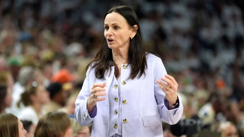 Der auslaufende Vertrag von Sandy Brondello wird in New York nicht verl&auml;ngert. (Archiv-Foto) - &copy; Abbie Parr/AP/dpa