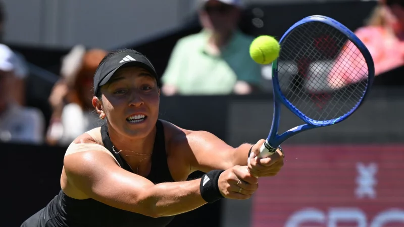 Die US-Amerikanerin Jessica Pegula gewinnt das Tennisturnier in Bad Homburg. - © Arne Dedert/dpa