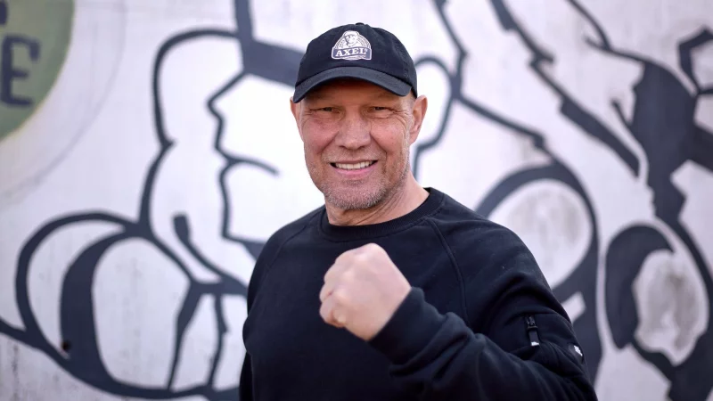 Mit steigendem Alkoholpegel denken M&auml;nner auf Veranstaltungen manchmal, es mit dem fr&uuml;heren Box-Profi Axel Schulz aufnehmen zu k&ouml;nnen. (Archivbild) - &copy; Michael Ukas/dpa