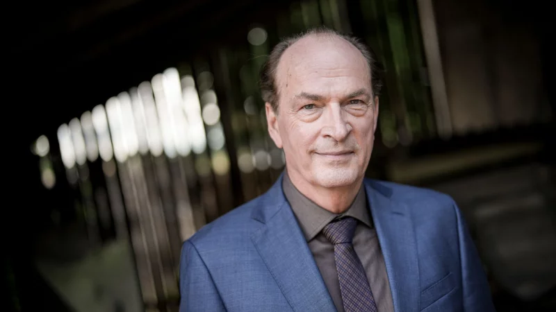 KI wird das Leben und die F&auml;higkeiten der Menschen ver&auml;ndern - davon ist Herbert Knaup &uuml;berzeugt. - &copy; Christian Charisius/dpa