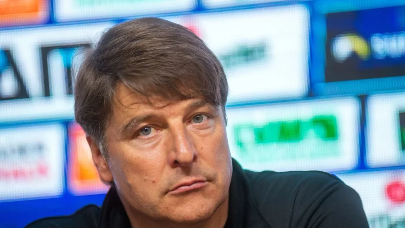 Nun im Iran t&auml;tig: Trainer Michael Oenning (Archivbild) - &copy; Klaus-Dietmar Gabbert/dpa-Zentralbild/dpa