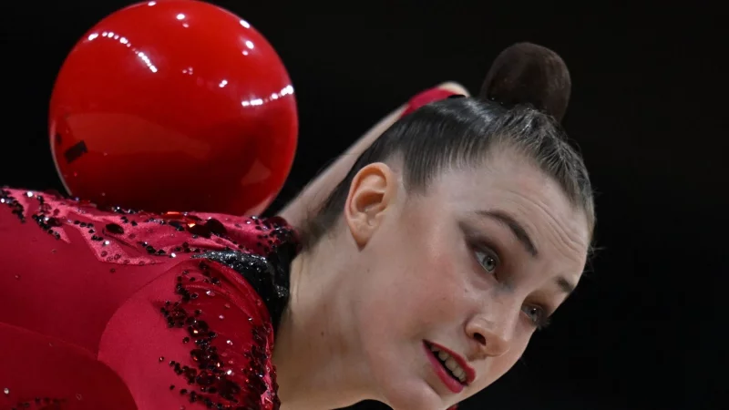 Volle Konzentration: Darja Varfolomeev. - © Hendrik Schmidt/dpa