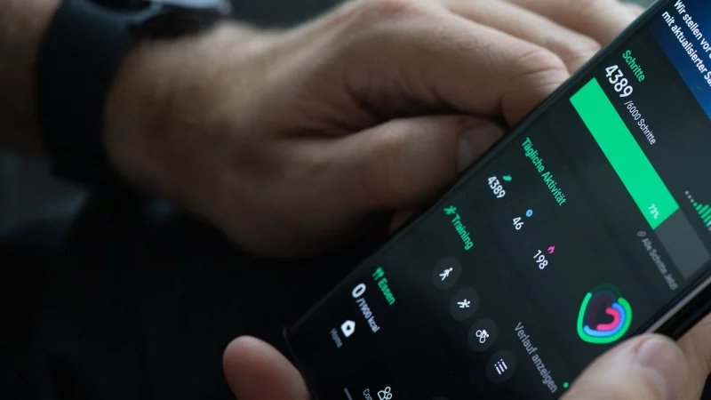 Mit dem Data Act k&ouml;nnen Verbraucher nun die Herausgabe von Daten fordern, die Ger&auml;te in ihrem Besitz erzeugen, sammeln oder die mit den Ger&auml;ten verbundene Dienste erheben. - &copy; Franziska Gabbert/dpa-tmn