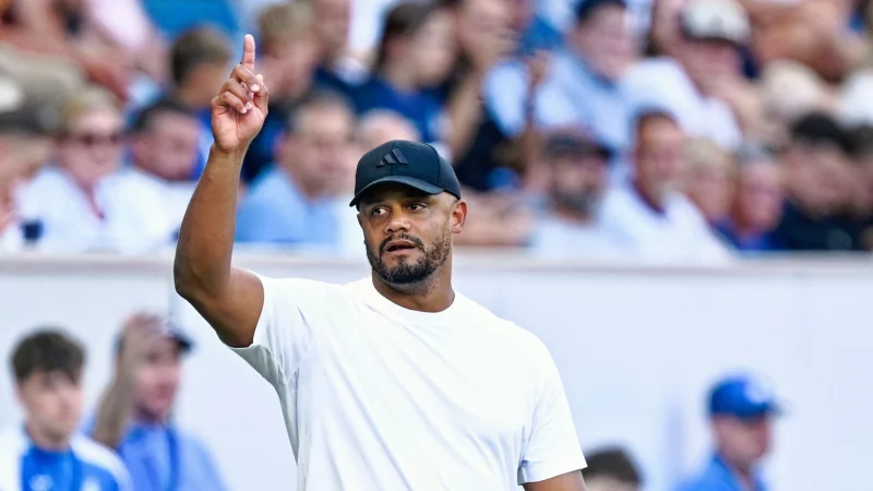 Vincent Kompany sieht gute Chancen des FC Bayern auf den Champions-League-Coup. - &copy; Uwe Anspach/dpa