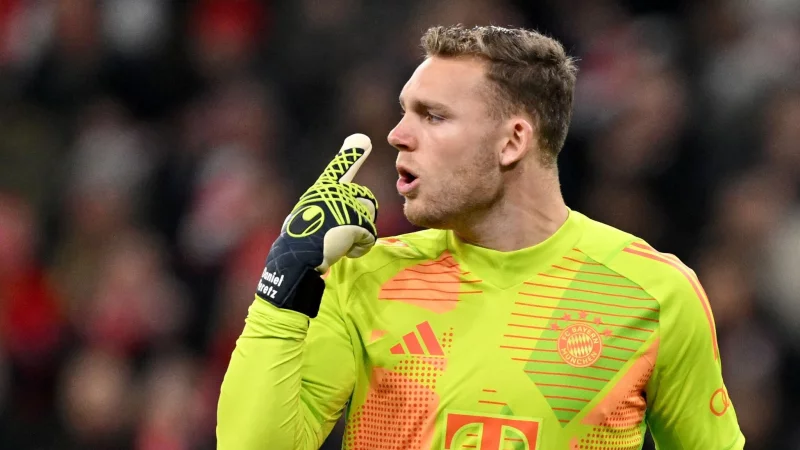 Zieht es offenbar vom S&uuml;den in den Norden: Bayern-Ersatztorwart Daniel Peretz. - &copy; Sven Hoppe/dpa