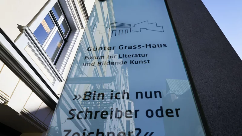 Neues Licht im G&uuml;nter Grass-Haus inL&uuml;beck. - &copy; Christian Charisius/dpa