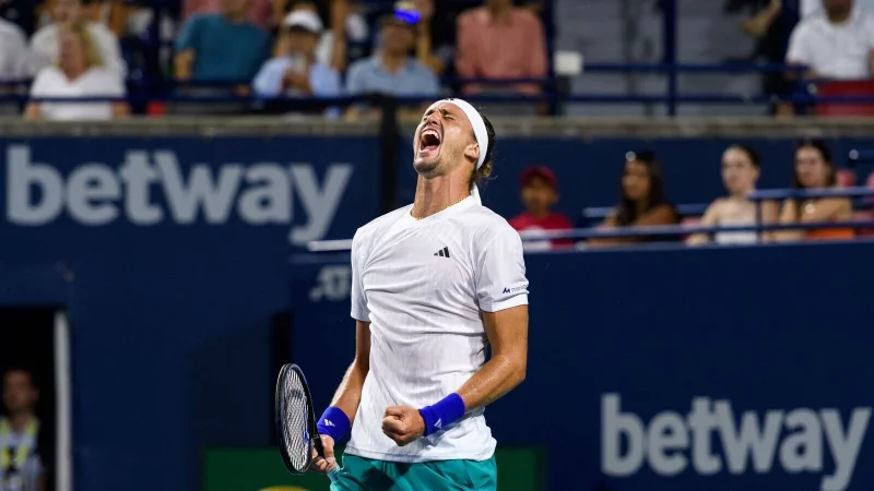 Zverev meldete sich mit einem Sieg auf der ATP-Tour zurück. - © Vasiliy Ryabykh/ZUMA Press Wire/dpa