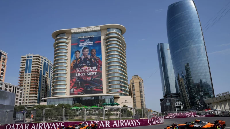 Der Kurs in Baku bleibt bis einschlie&szlig;lich 2030 im Formel-1-Rennkalender. - &copy; Darko Bandic/AP/dpa