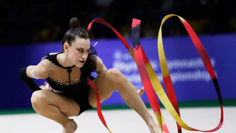 War auch mit dem Band nicht zu schlagen: Darja Varfolomeev. - © Bruna Prado/AP/dpa