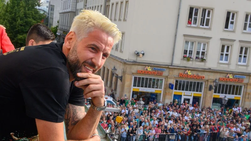 Am Saisonende will Bennet Wiegert wieder einen Titel feiern. (Archivbild) - © Klaus-Dietmar Gabbert/dpa