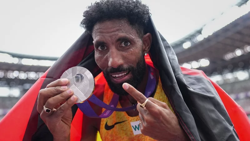 Amanal Petros holte WM-Silber im Marathon. - &copy; Michael Kappeler/dpa