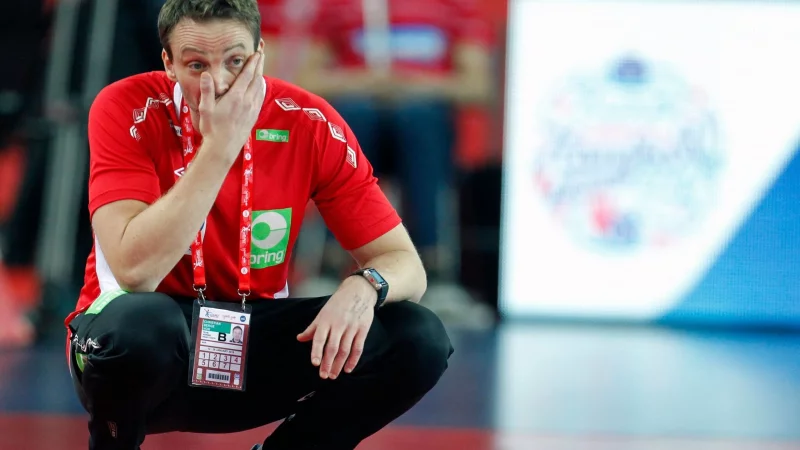 Handball-Trainer Christian Berge ist beim entscheidenden Spiel um die norwegische Meisterschaft zusammengebrochen. - &copy; Darko Bandic/AP/dpa