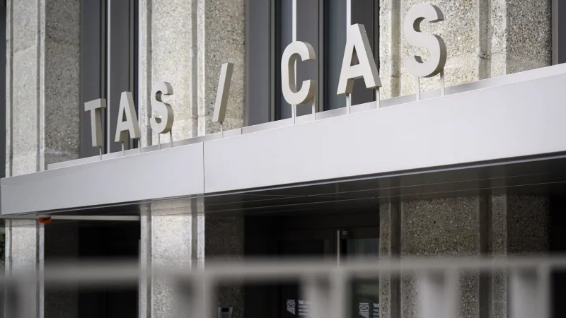 Das wichtigste Schiedsgericht des internationalen Sports entscheidet etwa über Dopingsperren von Athletinnen und Athleten oder Teilnahmebedingungen für Wettkämpfe. (Archivbild) - © Laurent Gillieron/KEYSTONE/dpa