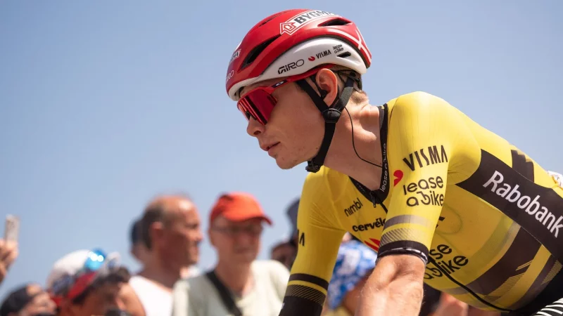 Jonas Vingegaard bleibt Gesamtführender der Spanien-Rundfahrt - © Marco Alpozzi/LaPresse via ZUMA Press/dpa