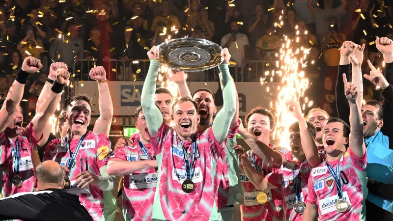 Nach der Meisterschaft wollen die Füchse Berlin auch die Champions League gewinnen. - © Uli Deck/dpa