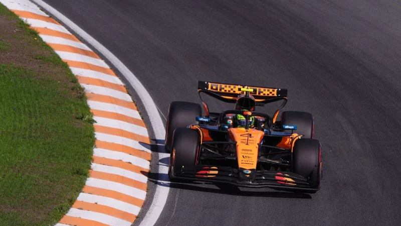 Lando Norris auf der Strecke von Zandvoort. - © Bradley Collyer/PA Wire/dpa