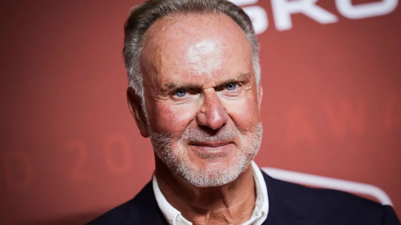 Der frühere Bayern-Boss Karl-Heinz Rummenigge ist auf das Champions-League-Finale gespannt. - © Christian Charisius/dpa