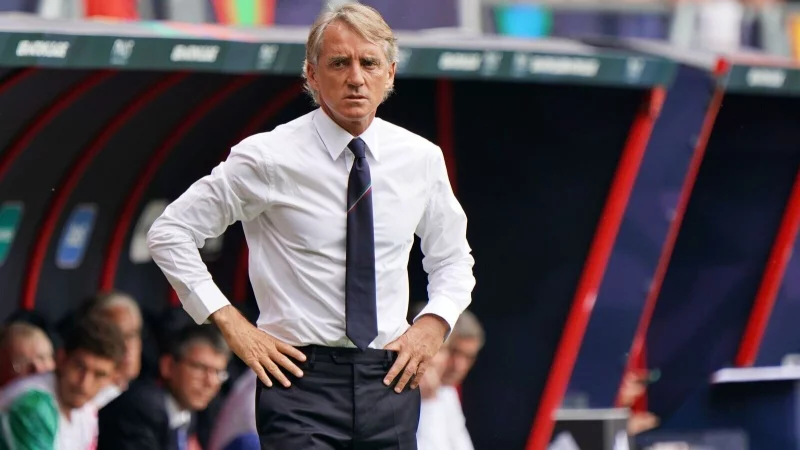 Der ehemalige italienische Nationaltrainer Roberto Mancini pr&auml;gte als Spieler die erfolgreiche &Auml;ra von Sampdoria Genua ma&szlig;geblich mit. Jetzt steigt der Verein in die 3. Liga ab. - &copy; Emmanuele Mastrodonato/LPS via ZUMA Press Wire/dpa